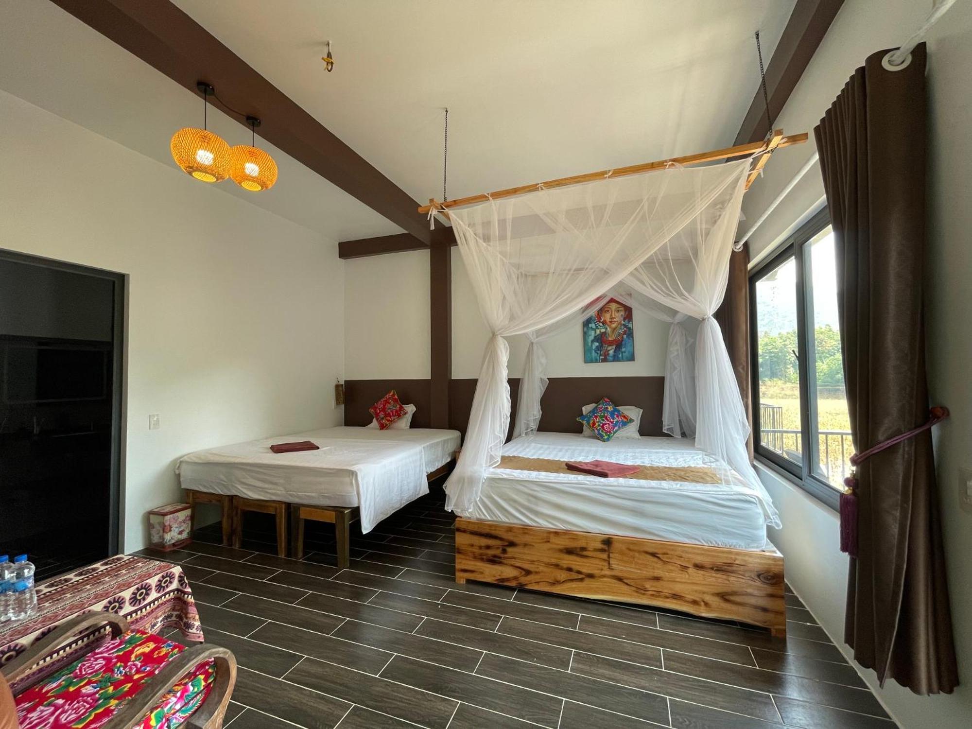Vu Linh Palm House Homestay - Bungalow Yen Bai Extérieur photo
